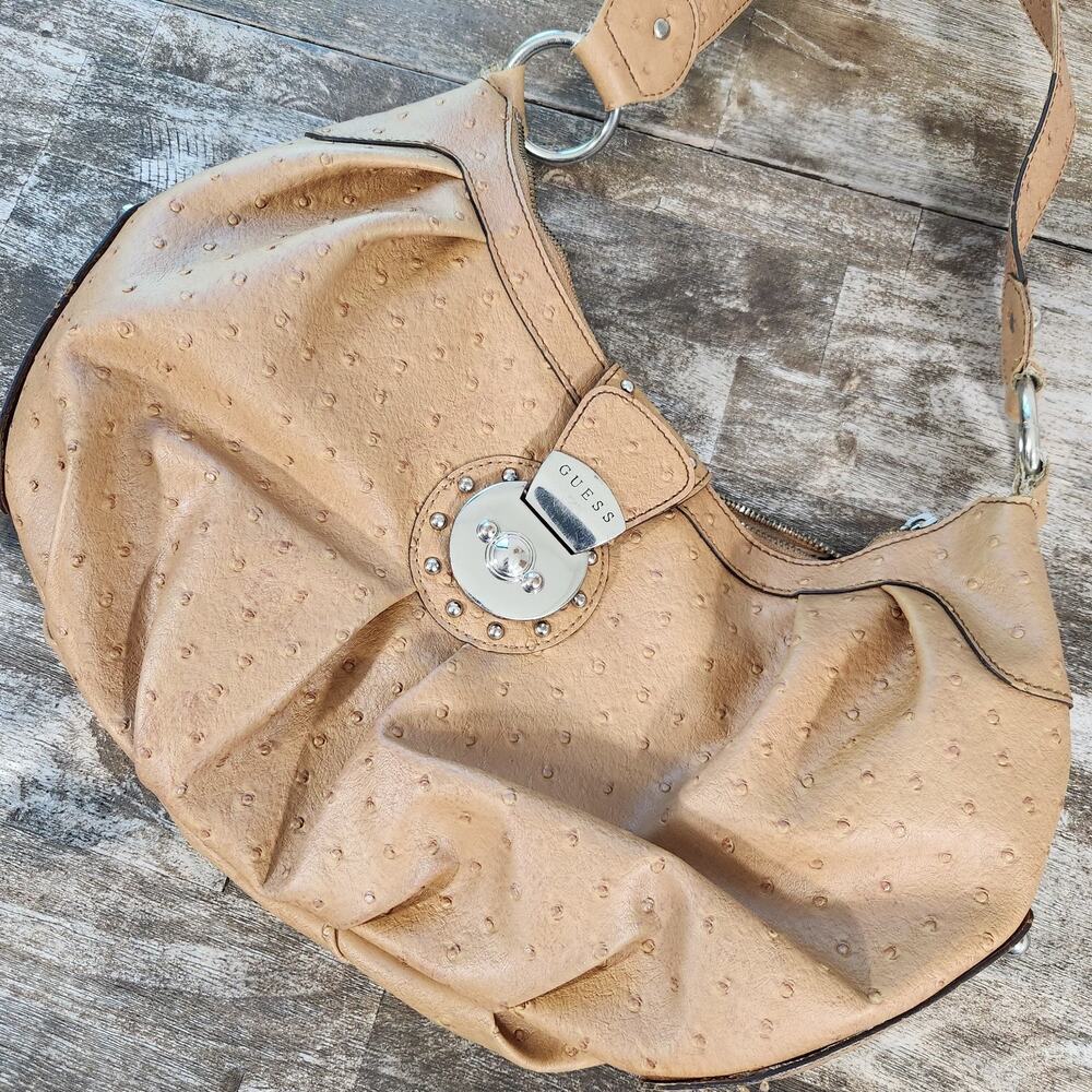 GUESS Vintage Y2K Tan Faux Ostrich Hobo Shoulder Bag Purse Chunky Strap Studded